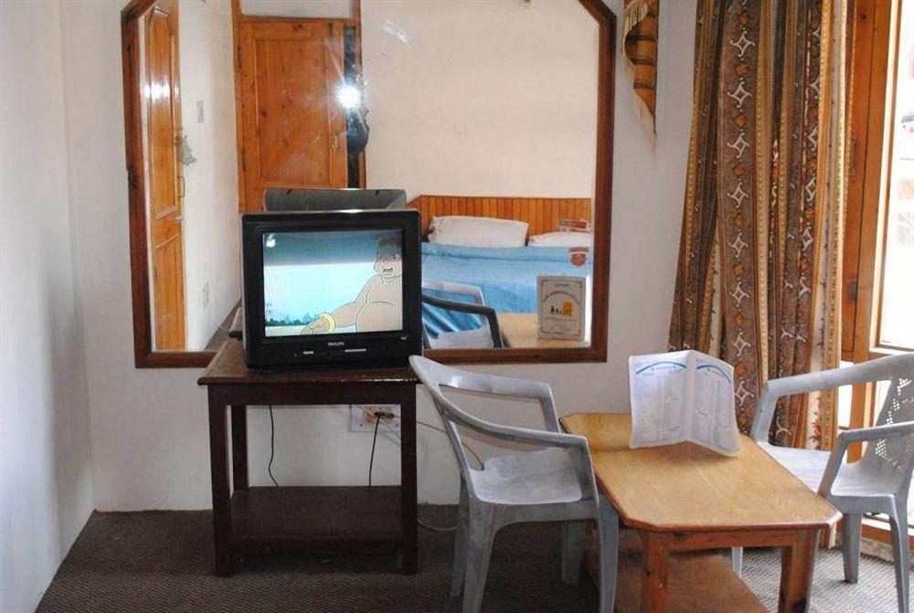 Hadimba Way Manali - Top Rated And Most Awarded Property In Manali !! Balcony Rooms 外观 照片